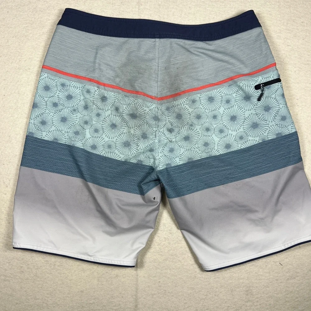 Rip‎ Curl Mirage Boardshorts Men Size 34 Blue Gray Floral Print Ultimate